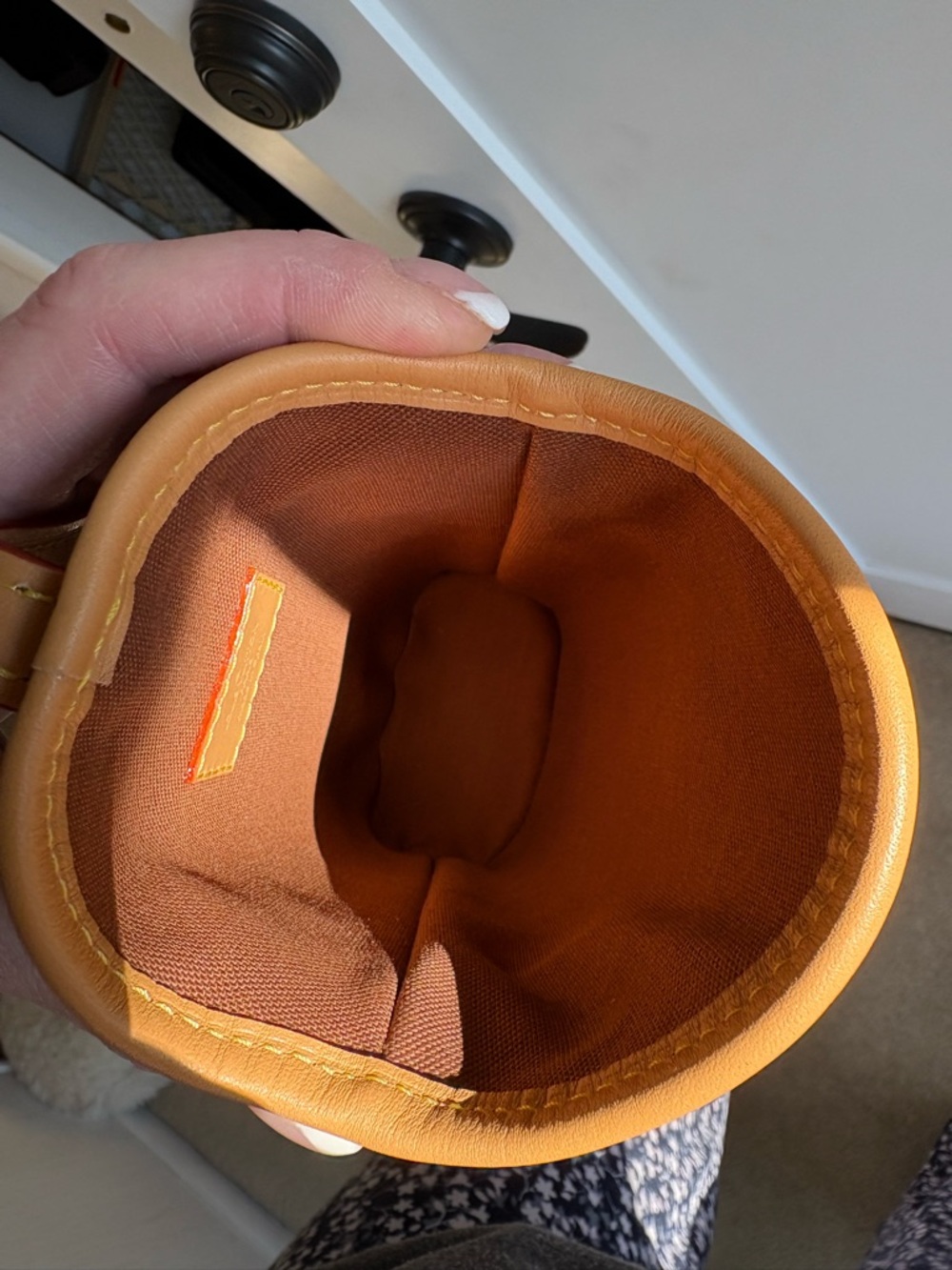 Louis Vuitton Fold Me Pouch - Picture 8 of 13